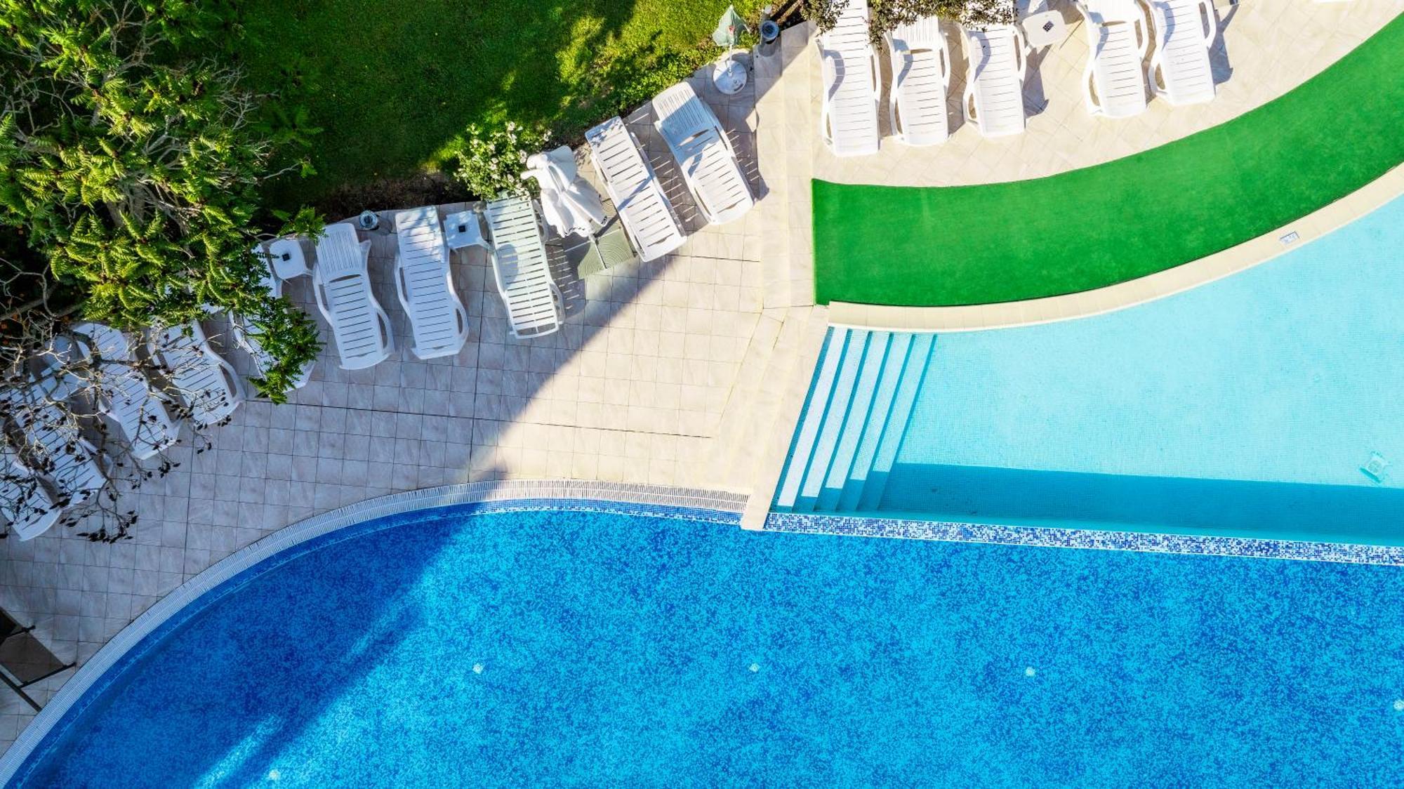 Aparthotel Hotel Prestige City II Primorsko Buitenkant foto