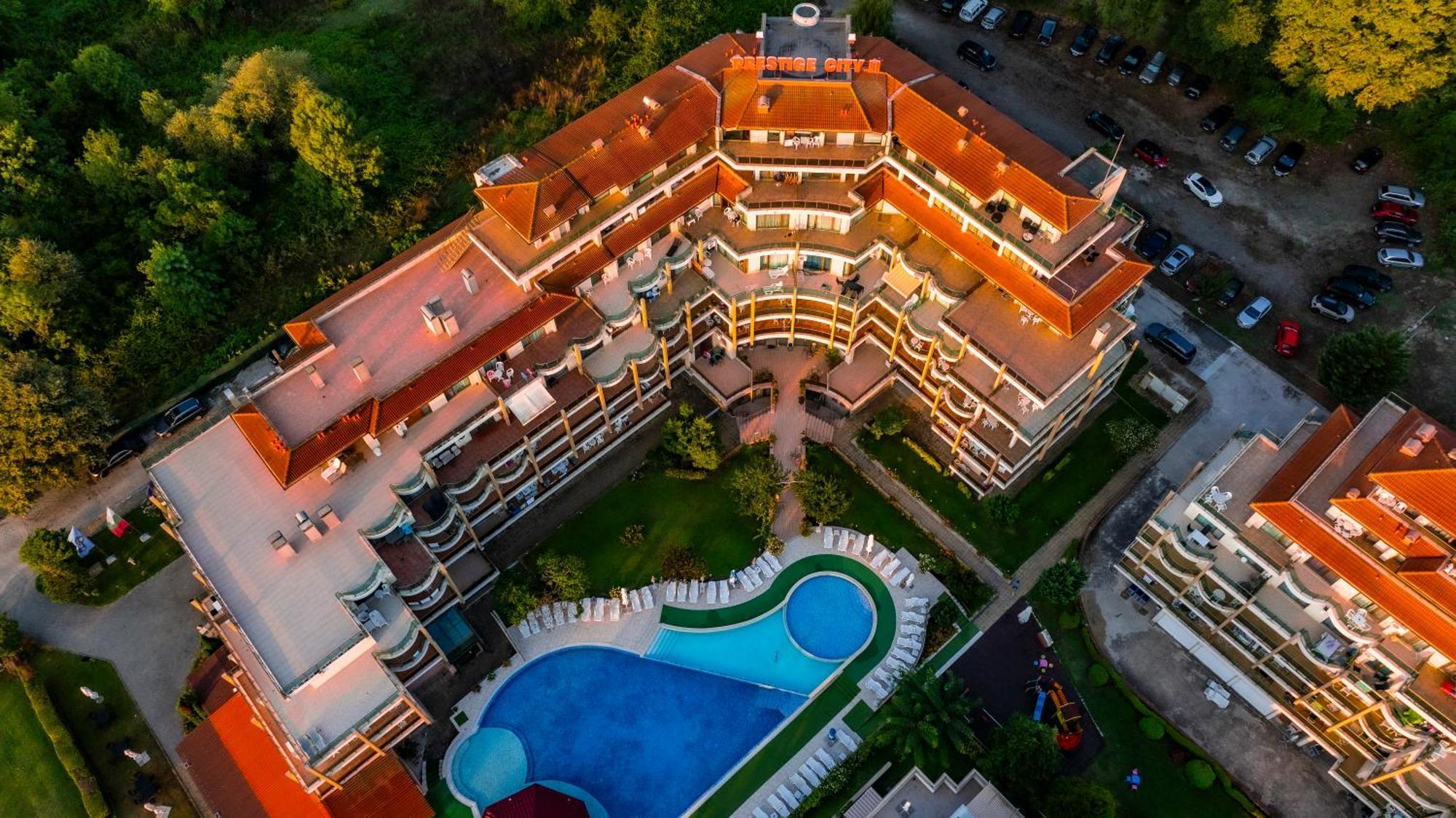 Aparthotel Hotel Prestige City II Primorsko Buitenkant foto