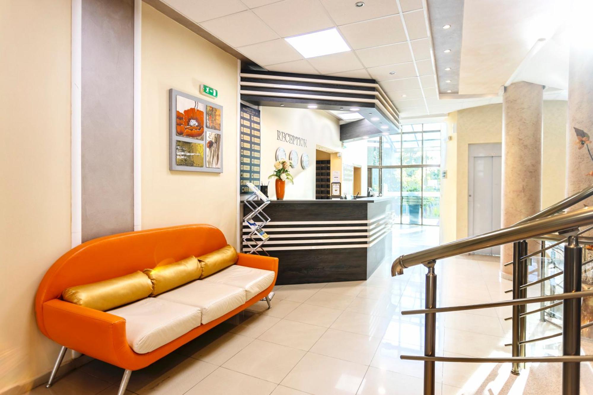 Aparthotel Hotel Prestige City II Primorsko Buitenkant foto