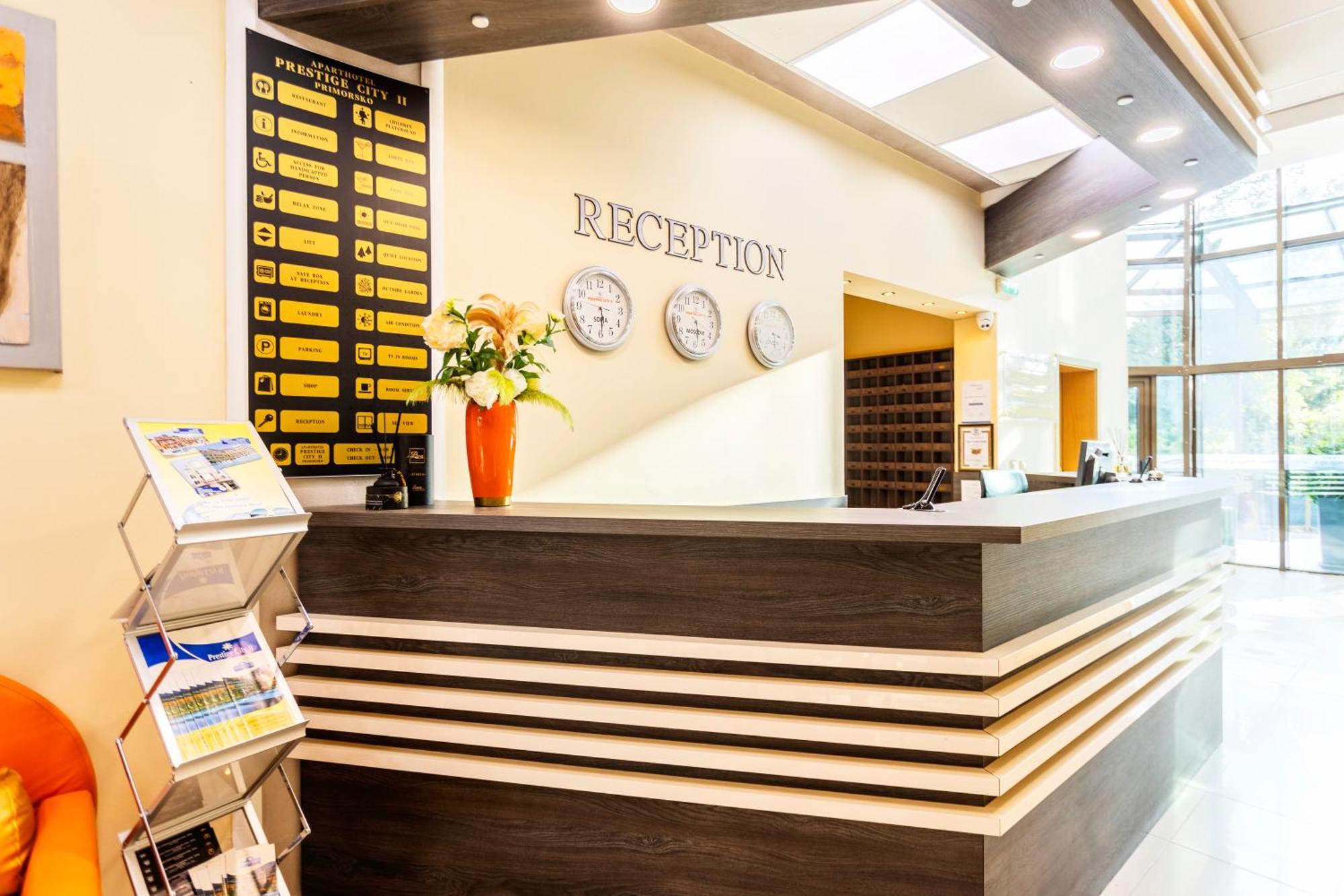 Aparthotel Hotel Prestige City II Primorsko Buitenkant foto