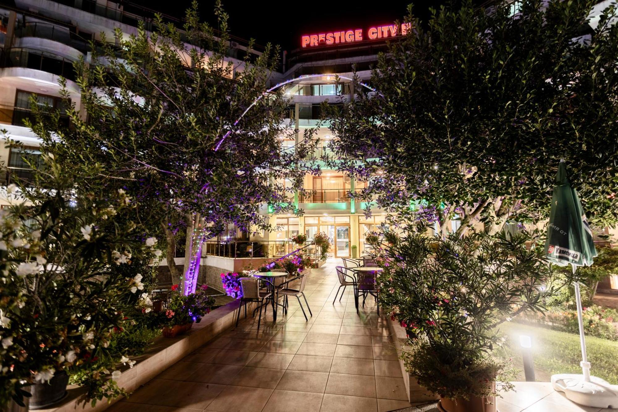 Aparthotel Hotel Prestige City II Primorsko Buitenkant foto